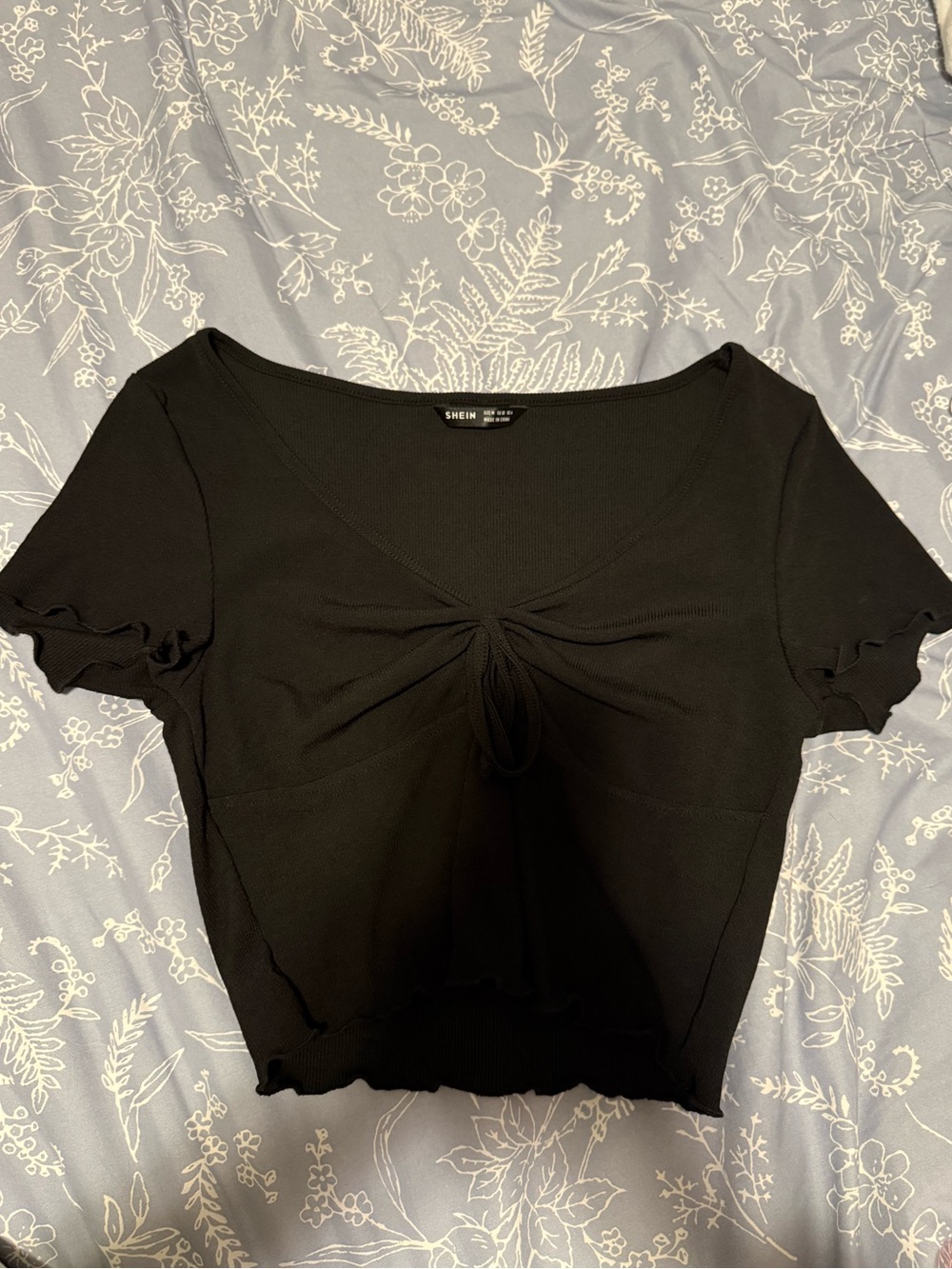 SHEIN Black Knot-Front Short Sleeve Crop Top